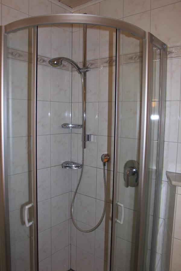 Moderne Und Helle Ferienwohnung Am Ploener See Bosau Exterior foto